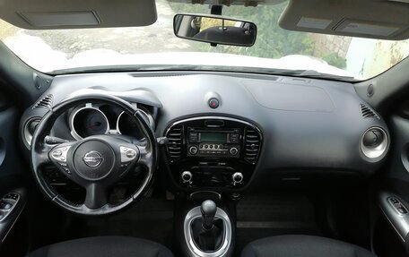 Nissan Juke II, 2013 год, 830 000 рублей, 16 фотография