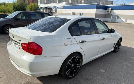 BMW 3 серия, 2011 год, 1 300 000 рублей, 5 фотография
