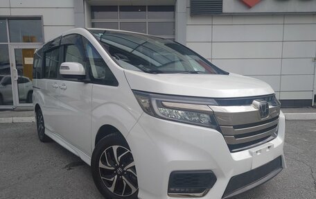 Honda Stepwgn IV, 2021 год, 3 200 000 рублей, 6 фотография