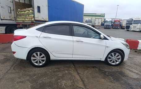 Hyundai Solaris II рестайлинг, 2014 год, 450 000 рублей, 4 фотография