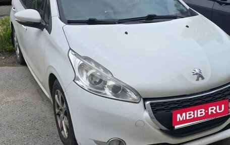 Peugeot 208 II, 2013 год, 500 000 рублей, 4 фотография