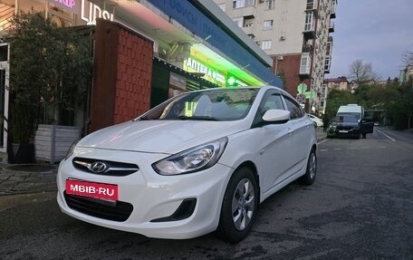 Hyundai Solaris II рестайлинг, 2013 год, 600 000 рублей, 1 фотография
