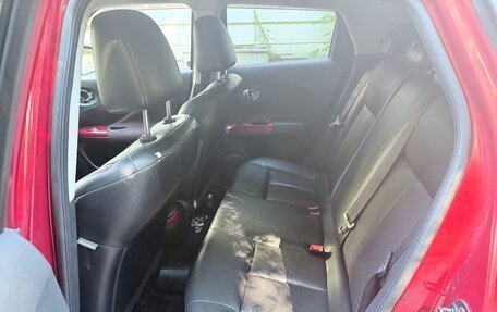 Nissan Juke II, 2011 год, 950 000 рублей, 8 фотография