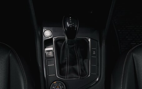 Volkswagen Tiguan II, 2022 год, 2 290 000 рублей, 11 фотография