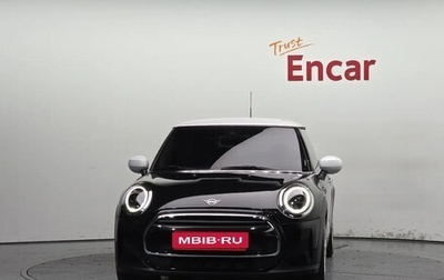 MINI Hatch, 2023 год, 1 900 000 рублей, 1 фотография