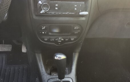 Peugeot 206, 2004 год, 200 000 рублей, 7 фотография