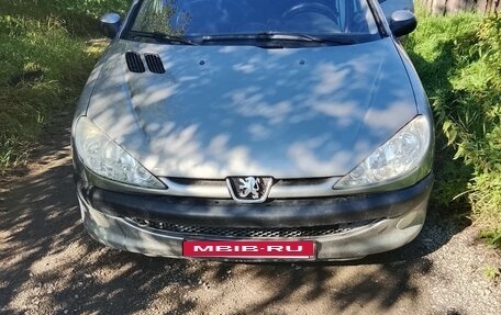 Peugeot 206, 2004 год, 200 000 рублей, 3 фотография
