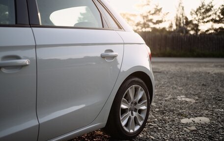 Audi A1, 2012 год, 1 090 000 рублей, 10 фотография
