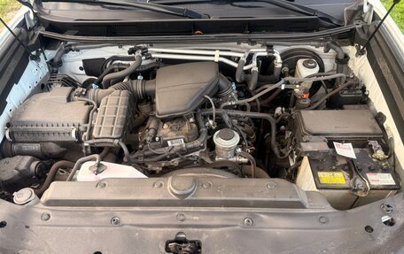 Toyota Land Cruiser Prado 150 рестайлинг 2, 2021 год, 6 100 000 рублей, 17 фотография