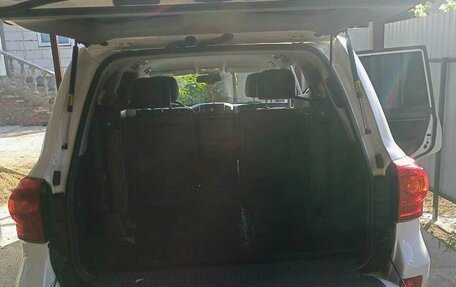 Toyota Land Cruiser 200, 2012 год, 3 600 000 рублей, 7 фотография