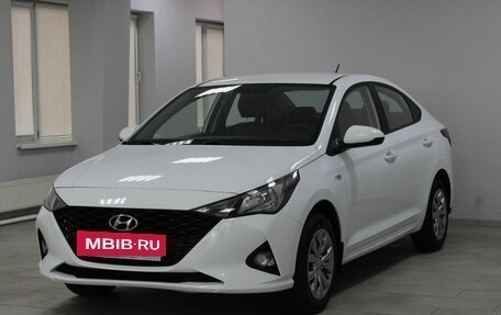 Hyundai Solaris II рестайлинг, 2021 год, 1 619 900 рублей, 3 фотография