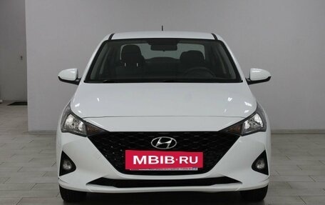 Hyundai Solaris II рестайлинг, 2021 год, 1 619 900 рублей, 2 фотография