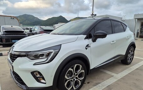 Renault Captur II, 2021 год, 1 390 000 рублей, 1 фотография