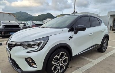 Renault Captur II, 2021 год, 1 390 000 рублей, 1 фотография