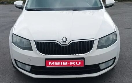 Skoda Octavia, 2015 год, 999 999 рублей, 1 фотография