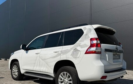 Toyota Land Cruiser Prado 150 рестайлинг 2, 2014 год, 3 150 000 рублей, 1 фотография