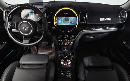 MINI Countryman II (F60), 2023 год, 1 800 000 рублей, 5 фотография