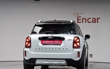 MINI Countryman II (F60), 2023 год, 1 800 000 рублей, 3 фотография