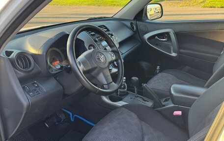 Toyota RAV4, 2010 год, 1 399 999 рублей, 9 фотография
