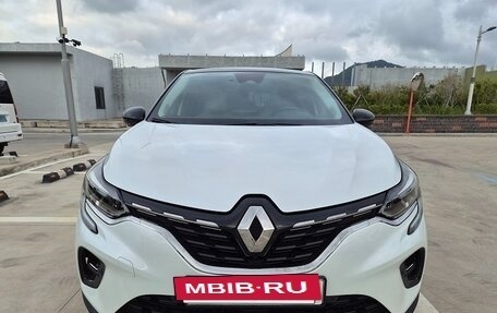 Renault Captur II, 2021 год, 1 390 000 рублей, 2 фотография