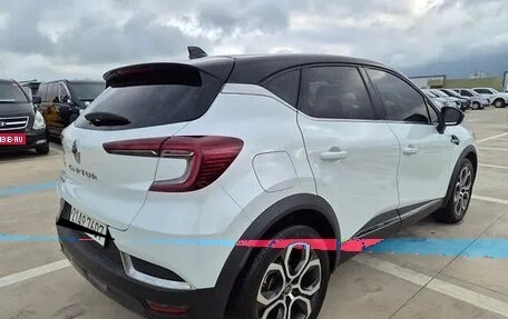Renault Captur II, 2021 год, 1 390 000 рублей, 6 фотография