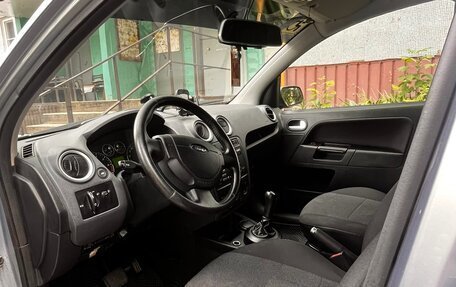 Ford Fusion I, 2006 год, 440 000 рублей, 2 фотография