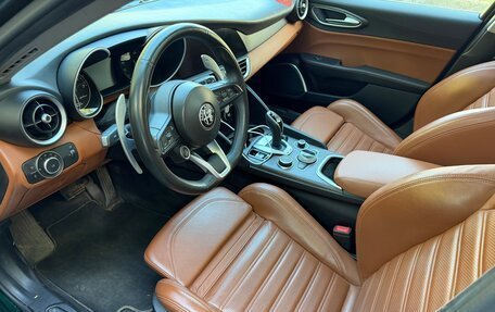 Alfa Romeo Giulia II, 2020 год, 4 000 000 рублей, 4 фотография