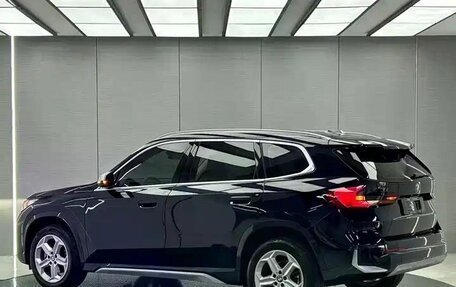BMW X1, 2022 год, 2 800 000 рублей, 8 фотография