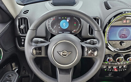MINI Countryman II (F60), 2023 год, 2 000 000 рублей, 4 фотография