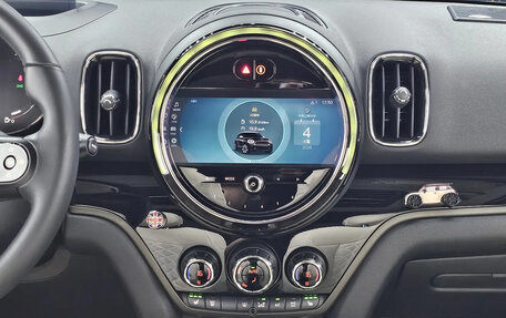 MINI Countryman II (F60), 2023 год, 2 000 000 рублей, 10 фотография
