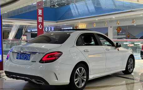 Mercedes-Benz C-Класс, 2022 год, 2 100 000 рублей, 5 фотография