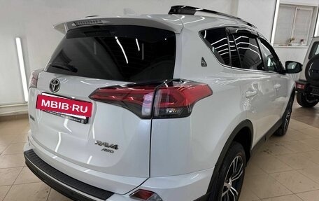 Toyota RAV4, 2019 год, 2 697 000 рублей, 7 фотография