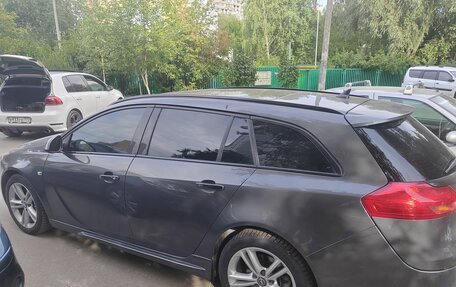 Opel Insignia II рестайлинг, 2010 год, 890 000 рублей, 3 фотография