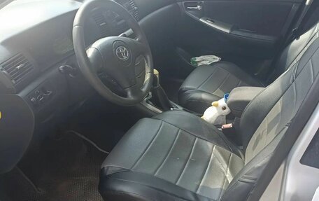 Toyota Corolla, 2003 год, 400 000 рублей, 4 фотография
