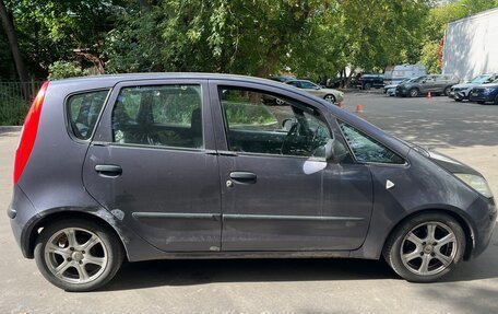Mitsubishi Colt VI рестайлинг, 2006 год, 270 000 рублей, 2 фотография