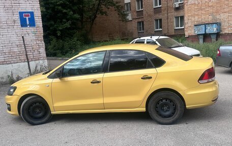 Volkswagen Polo VI (EU Market), 2018 год, 450 000 рублей, 2 фотография