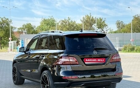 Mercedes-Benz M-Класс, 2012 год, 2 650 000 рублей, 17 фотография