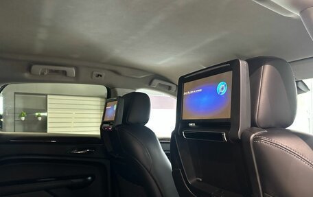 Cadillac SRX II рестайлинг, 2013 год, 1 444 000 рублей, 19 фотография