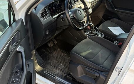 Volkswagen Tiguan II, 2017 год, 2 070 000 рублей, 5 фотография