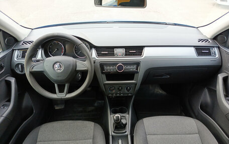 Skoda Rapid I, 2016 год, 995 000 рублей, 14 фотография