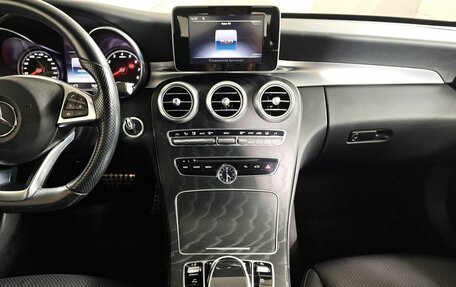 Mercedes-Benz C-Класс, 2018 год, 2 350 000 рублей, 15 фотография
