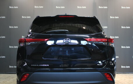 Toyota Highlander, 2021 год, 4 950 000 рублей, 6 фотография