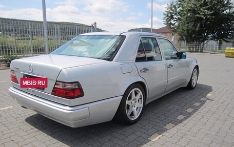 Mercedes-Benz E-Класс, 1994 год, 10 317 000 рублей, 5 фотография