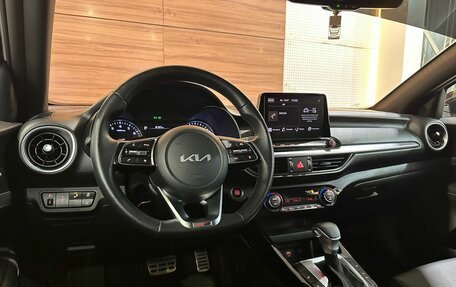 KIA Cerato IV, 2022 год, 2 899 999 рублей, 7 фотография