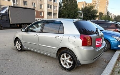 Toyota Corolla, 2005 год, 330 000 рублей, 3 фотография