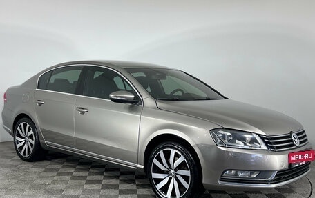 Volkswagen Passat B7, 2013 год, 1 280 000 рублей, 3 фотография