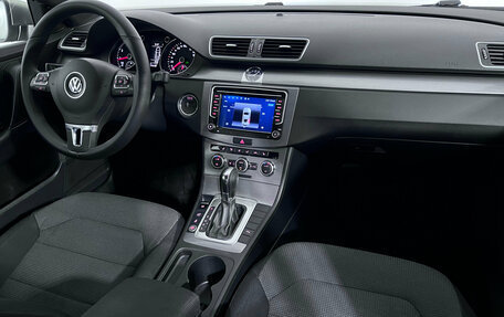 Volkswagen Passat B7, 2013 год, 1 280 000 рублей, 12 фотография