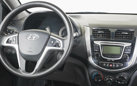 Hyundai Solaris II рестайлинг, 2012 год, 749 000 рублей, 13 фотография
