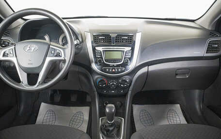 Hyundai Solaris II рестайлинг, 2012 год, 749 000 рублей, 14 фотография
