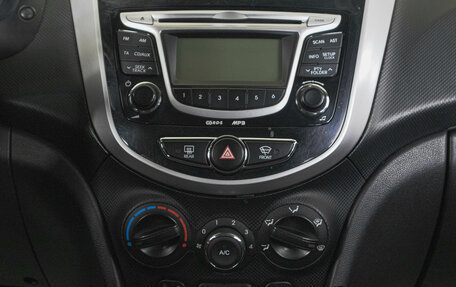 Hyundai Solaris II рестайлинг, 2012 год, 749 000 рублей, 17 фотография